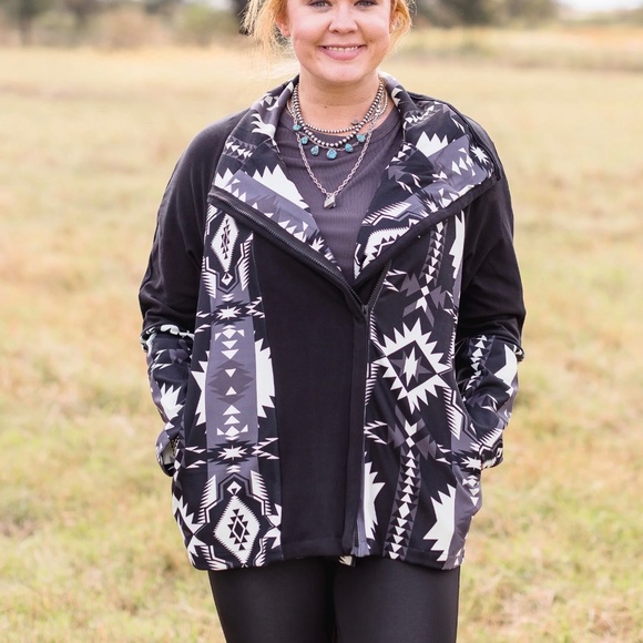 NWT Aztec Print Soft Jacket Coat - Picture 1 of 9